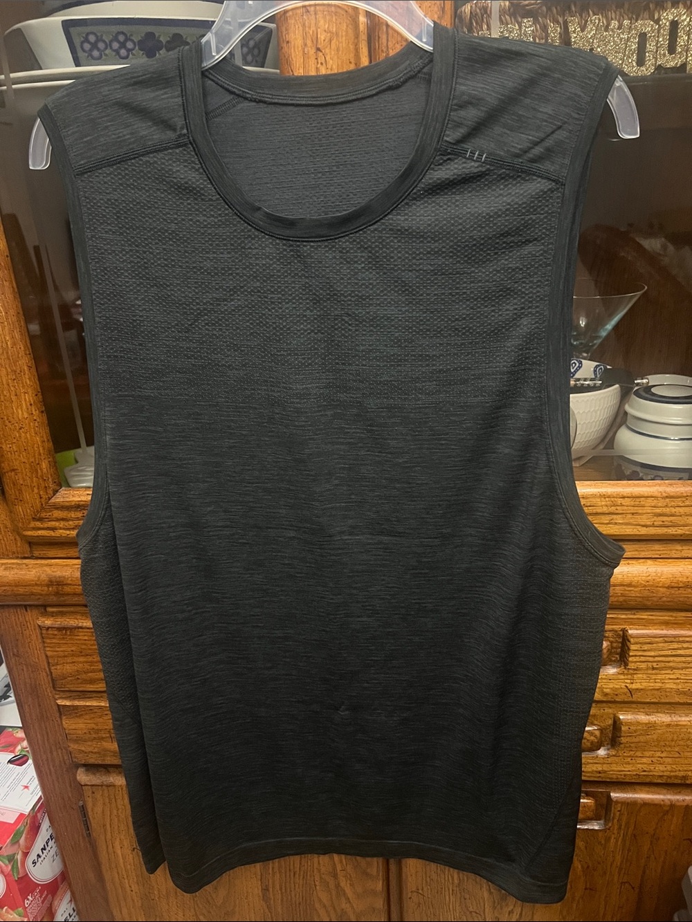 Men's Sleeveless Performance Tank Top